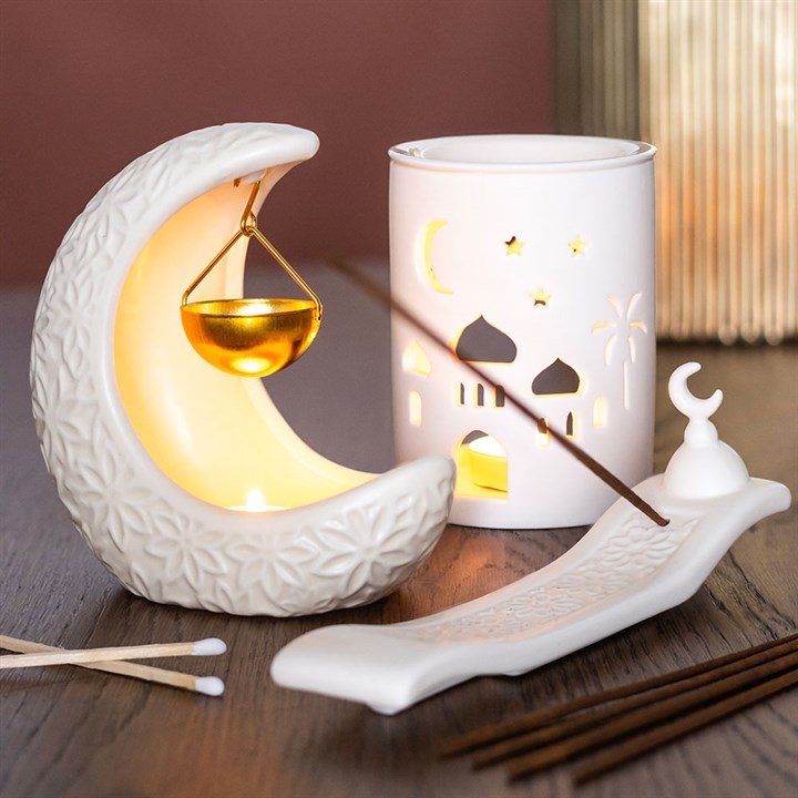 Crescent Moon Hanging Oil Burner